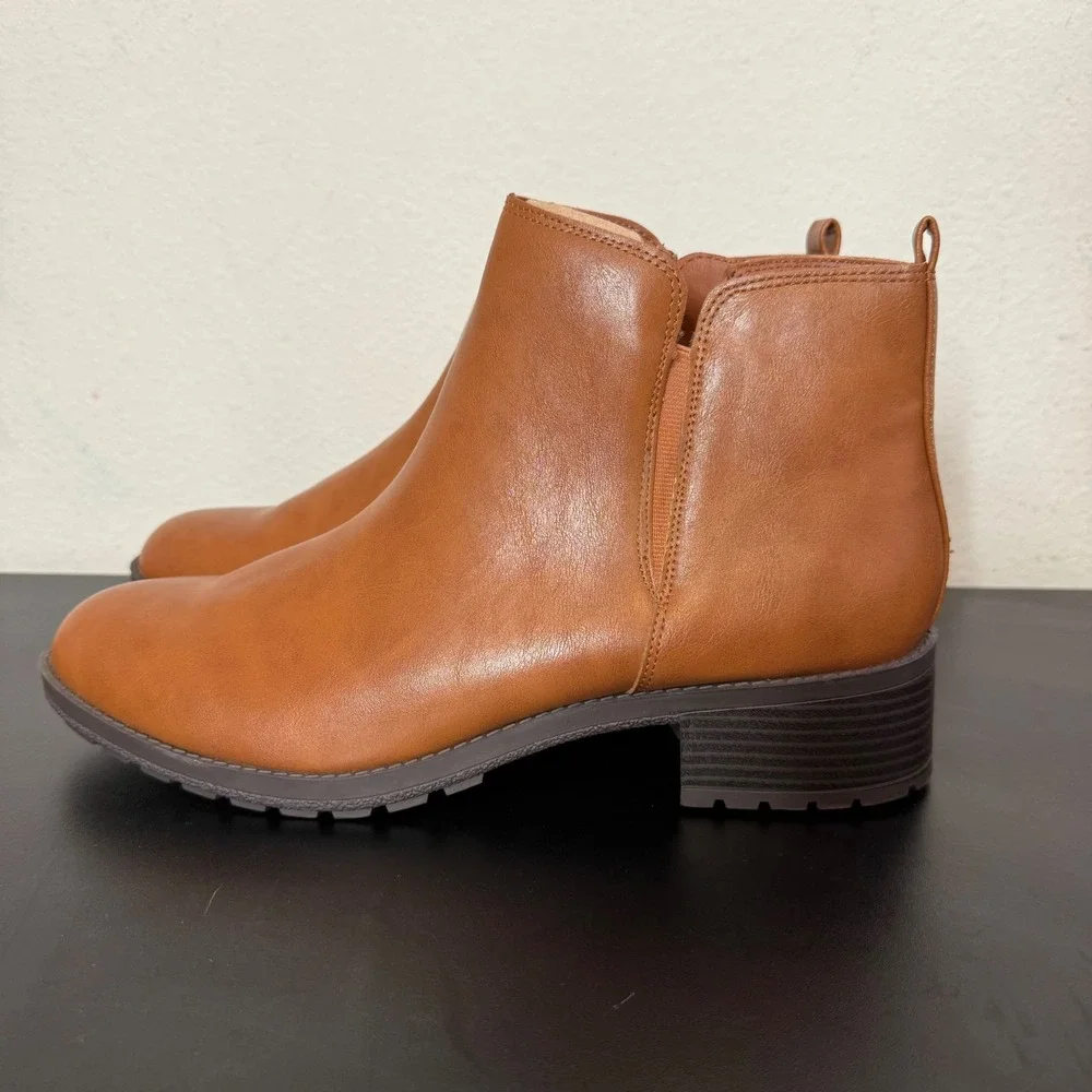 Cognac Brown Ankle Boots Womens 12 Lug Sole Faux Leather Low Block Heel‎  Zip